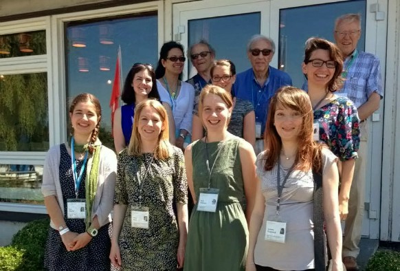 The Vallee Foundation lunch. Front row, left to right: Elyse Fischer, Melissa Ward, Sarah Rollauer, Agnieska Krzyzosiak. Middle row, left to right: Jo Fothergill, Katie Harron, Melda Tozluoglu. Back row, left to right: Mususa (Mu) Wiesel, Torsten Wiesel, Eddy Fischer, Hans Jornvall